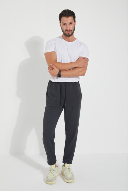 2D2B  Erkek 3 İplik  Cepli  Beli ve Paçası  Lastikli Düz  Eşofman Altı