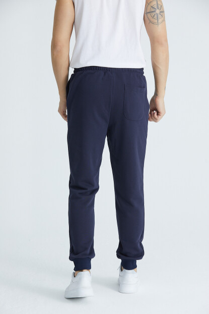 2D2B Erkek Basic 3 İplik Regular Fit Paçası Ribanalı Eşofman Altı