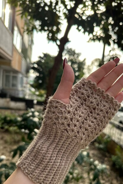 2D2B Kadın El Örmesi Motifli Parmaksız Yarım Kesik Eldiven