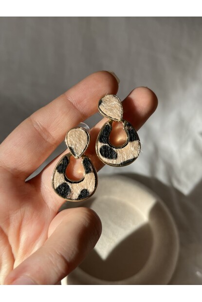 NATURE Çelik Gold Renk Leopar Desenli Sallantılı  Küpe