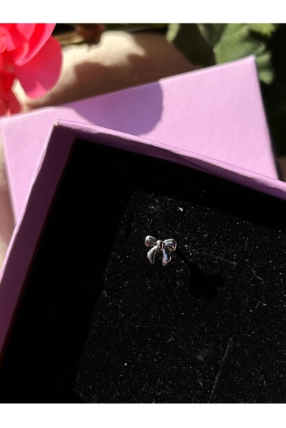 NATURE Cerrahi Çelik Arkası Düz Kurdele Piercing,Tragus, Helix, Kıkırdak.